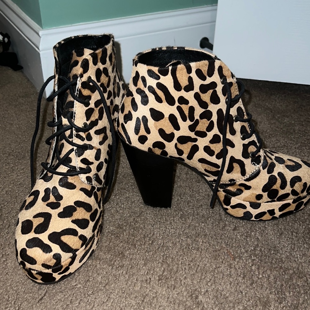 Steve Madden leopard platform bootie